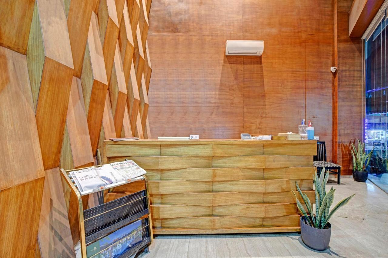 Hotel Navjivan Himatnagar エクステリア 写真