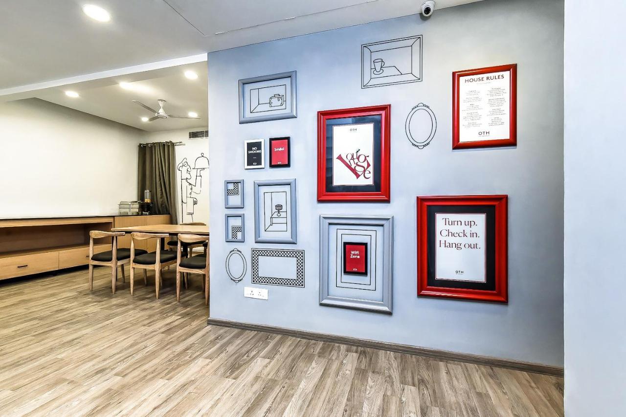 Hotel Navjivan Himatnagar エクステリア 写真